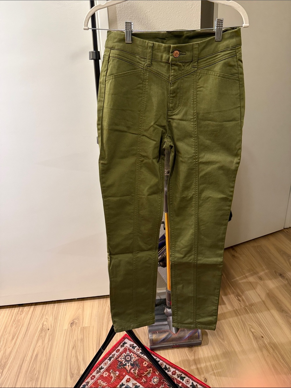 Canyon Retreat Women's Straight-Leg Utility Pants in Olive Green size 4